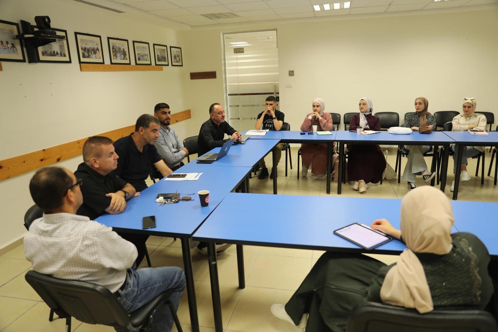 Choosing Emerging Tech for Senior Projects — Faculty Workshop